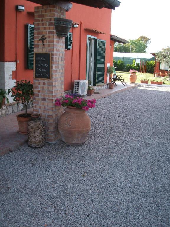 La Locanda Country House Borgo Montenero Kültér fotó