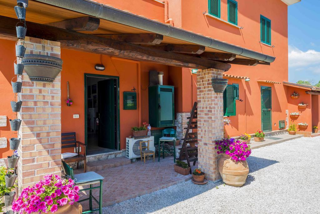 La Locanda Country House Borgo Montenero Kültér fotó